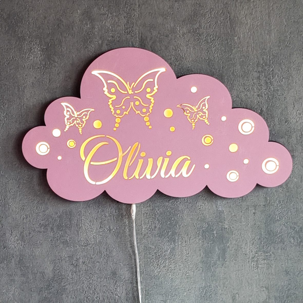 Lampa veghe personalizata cu nume si fluturasi – old lila