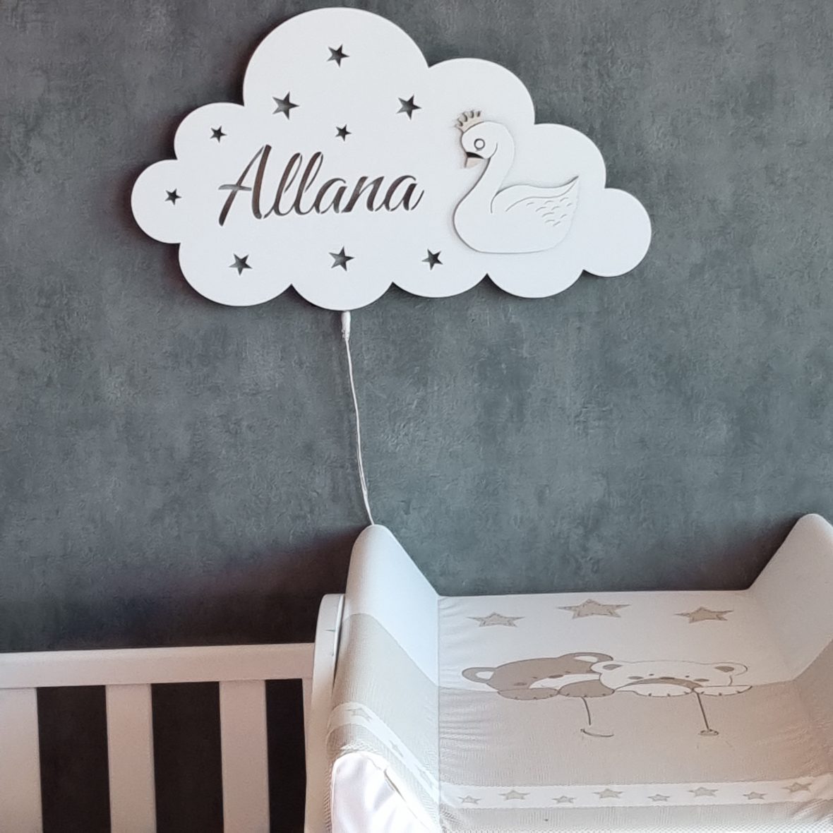 Lampa de veghe alba cu lebada alb-bej