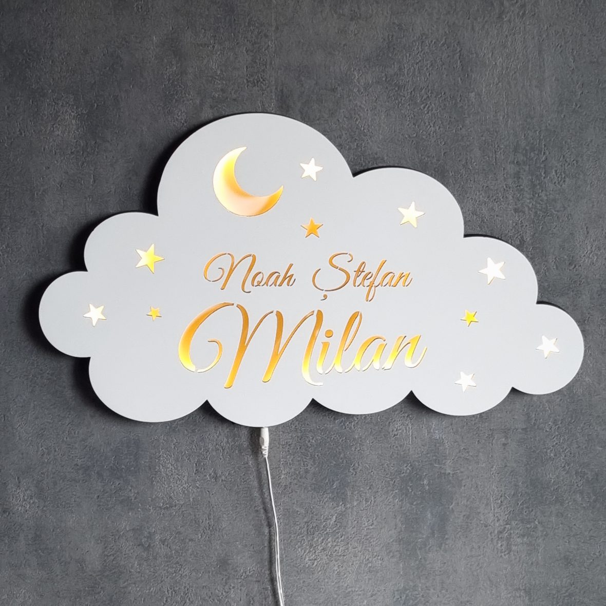Lampa veghe norisor alba, personalizata cu 3 nume